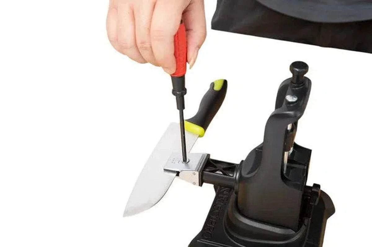 Affilacoltelli – sistema ad angolo fisso con pietre diamantate, pietre per affilare e lucidatura